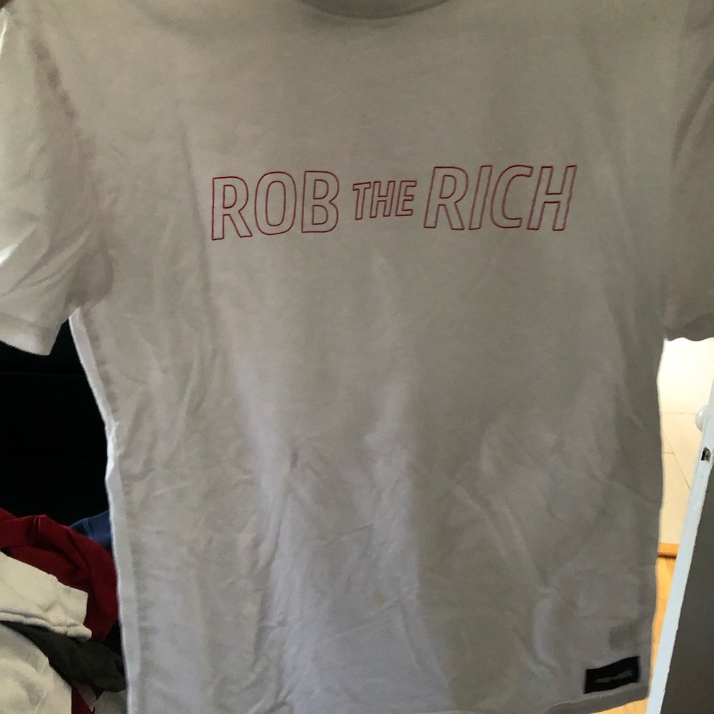 Rob the rich men small shirt red and white